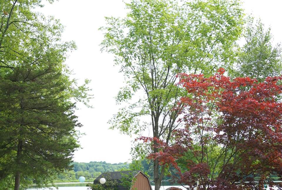 Gorgeous Lakefront Home w/ Private Beach & Dock - Monroe, New York