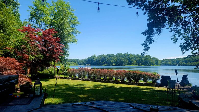Gorgeous Lakefront Home w/ Private Beach & Dock - Monroe, New York