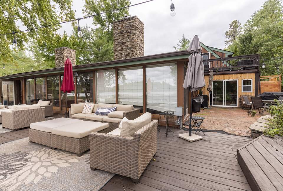 Gorgeous Lakefront Home w/ Private Beach & Dock - Monroe, New York