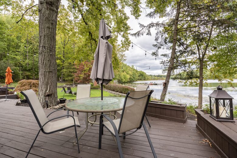 Gorgeous Lakefront Home w/ Private Beach & Dock - Monroe, New York