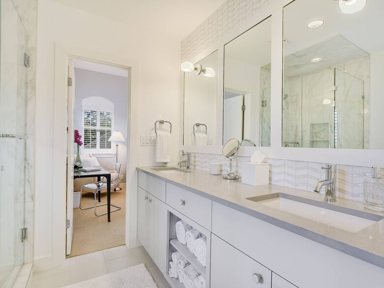 ABOVE - Lake Austin Harmony House - Austin, Texas