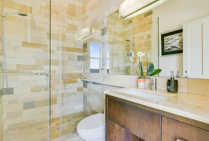 ABOVE - Lake Austin Harmony House - Austin, Texas