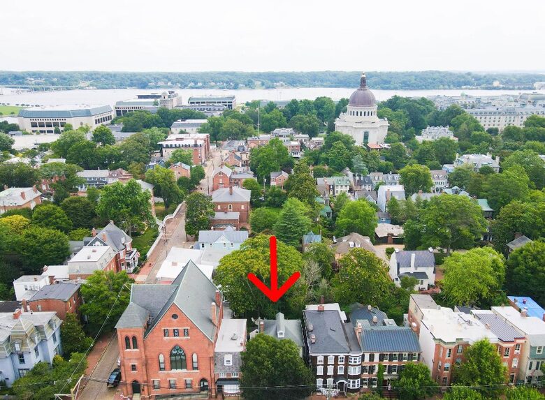 Charming Annapolis Retreat | Walk to the Naval Academy and Annapolis City Dock - Annapolis, Maryland