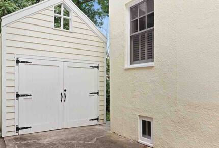 Charming Annapolis Retreat | Walk to the Naval Academy and Annapolis City Dock - Annapolis, Maryland