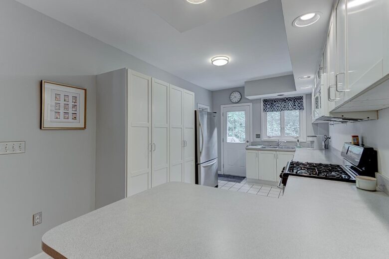 Charming Annapolis Retreat | Walk to the Naval Academy and Annapolis City Dock - Annapolis, Maryland