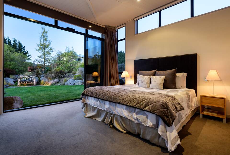 4 Super King Bedrooms - all with ensuites