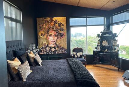 Cloud Nine | Beachfront Retreat - Karitane, New Zealand