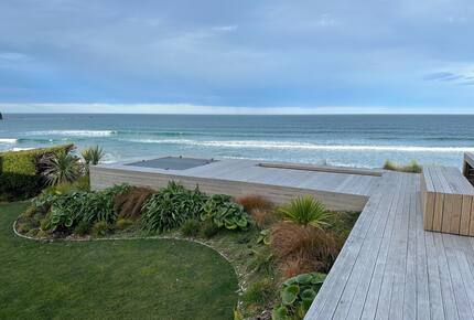 Cloud Nine | Beachfront Retreat - Karitane, New Zealand