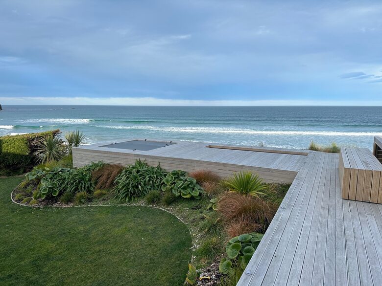 Cloud Nine | Beachfront Retreat - Karitane, New Zealand