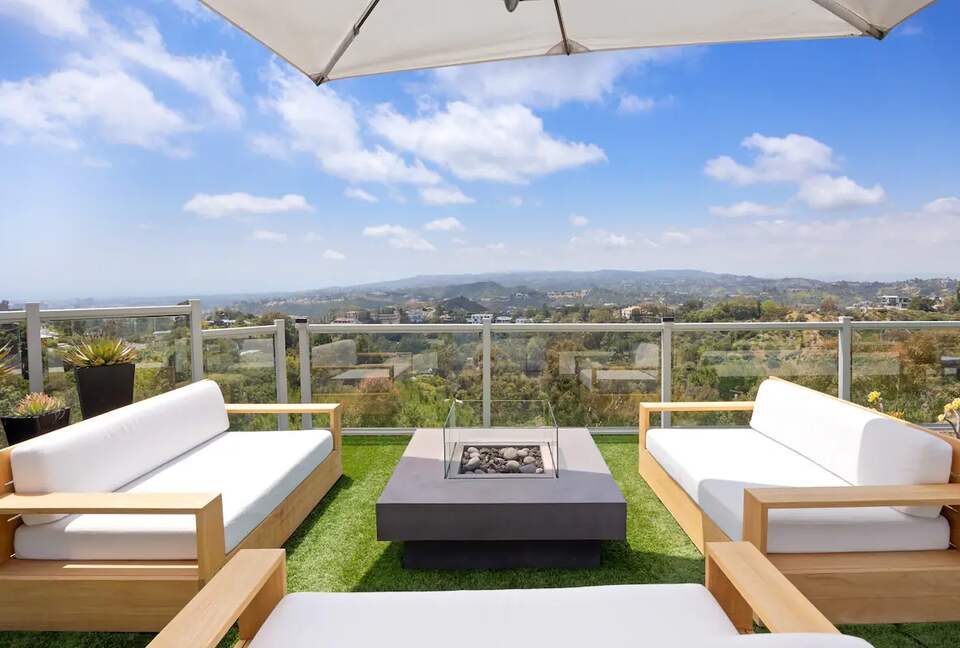 Briarcrest Estate (R) - Beverly Hills, California