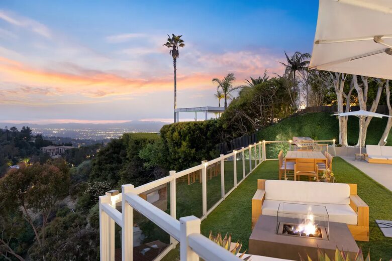 Briarcrest Estate (R) - Beverly Hills, California