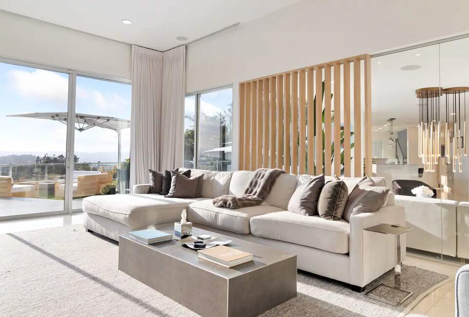 Briarcrest Estate (R) - Beverly Hills, California