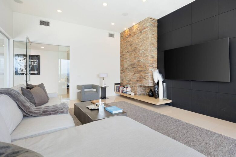 Briarcrest Estate (R) - Beverly Hills, California