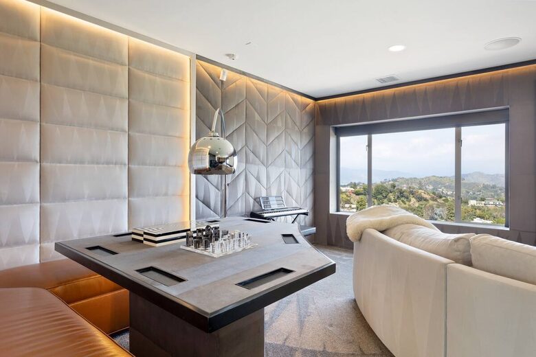 Briarcrest Estate (R) - Beverly Hills, California