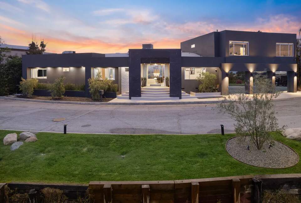 Briarcrest Estate (R) - Beverly Hills, California