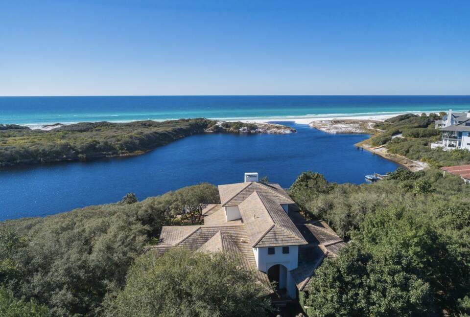 Beachside Retreat Overlooking Gulf of Mexico - Santa Rosa Beach, Florida