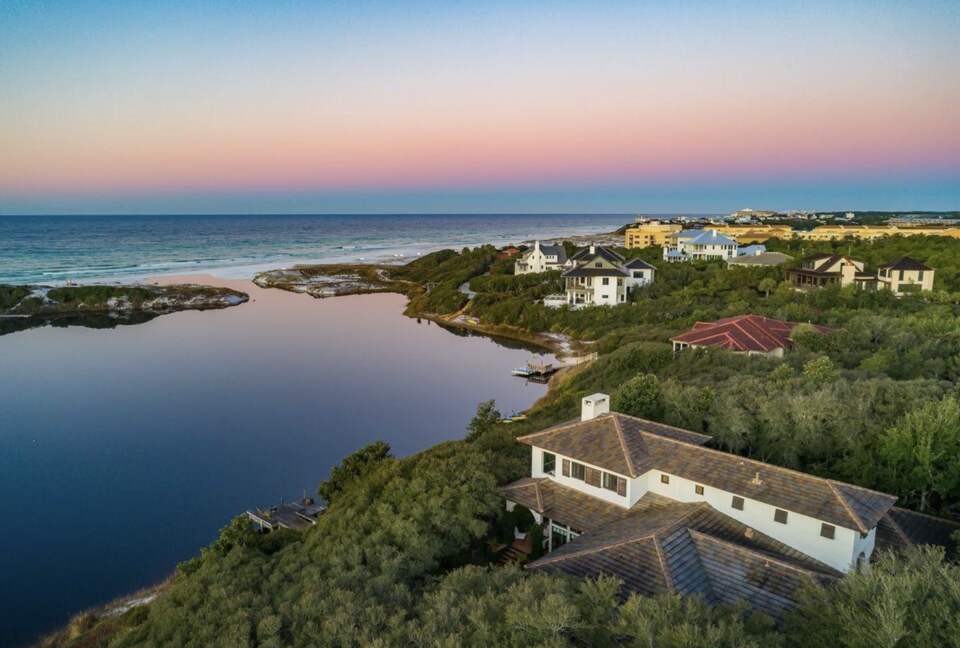 Beachside Retreat Overlooking Gulf of Mexico - Santa Rosa Beach, Florida