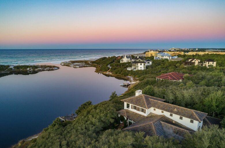 Beachside Retreat Overlooking Gulf of Mexico - Santa Rosa Beach, Florida