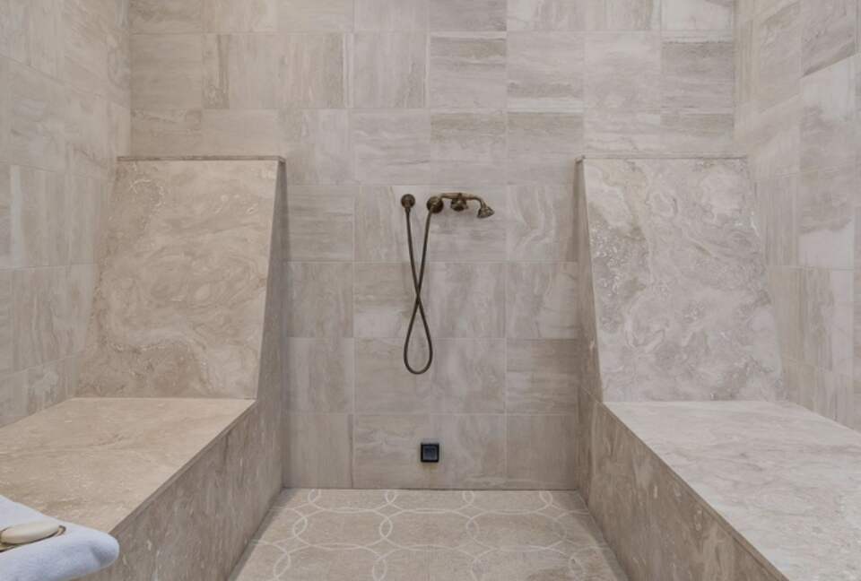 Beachside Retreat Overlooking Gulf of Mexico - Santa Rosa Beach, Florida