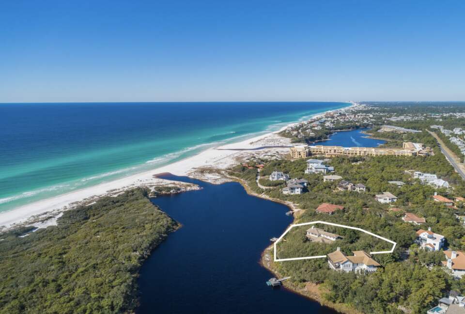 Beachside Retreat Overlooking Gulf of Mexico - Santa Rosa Beach, Florida