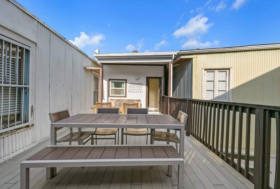 New Orleans Warehouse District Townhome - New Orleans, Louisiana