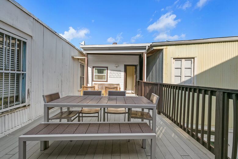 New Orleans Warehouse District Townhome - New Orleans, Louisiana