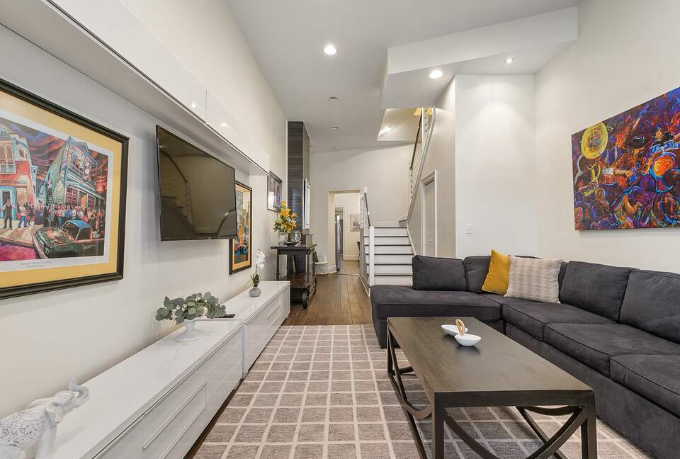 New Orleans Warehouse District Townhome - New Orleans, Louisiana