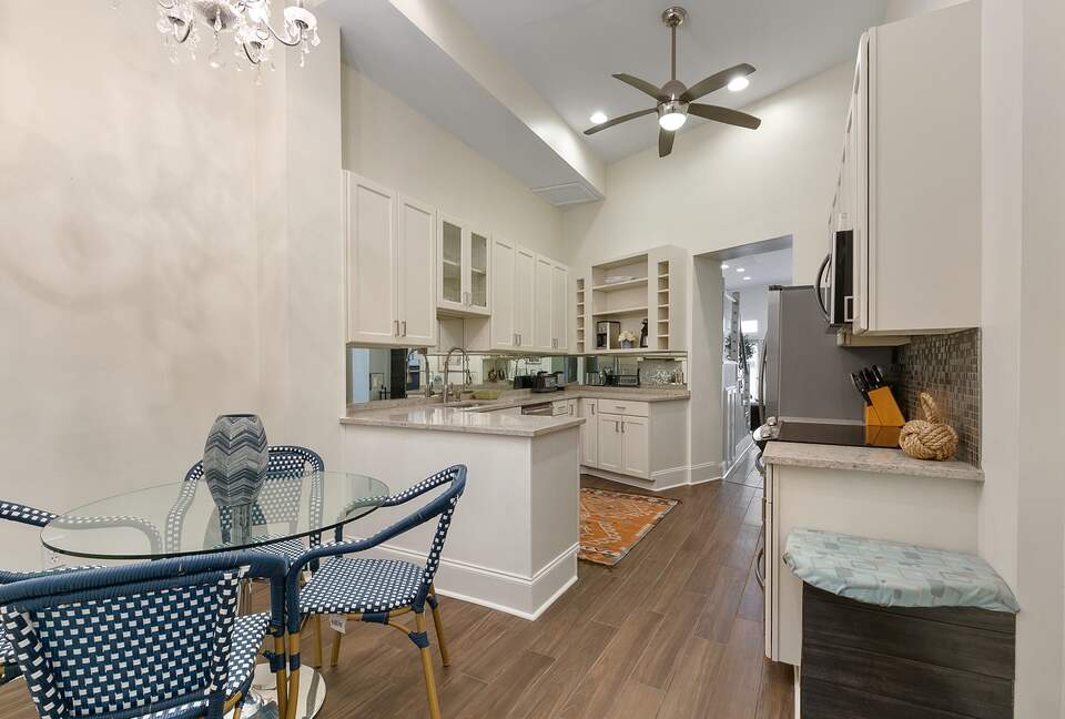 New Orleans Warehouse District Townhome - New Orleans, Louisiana