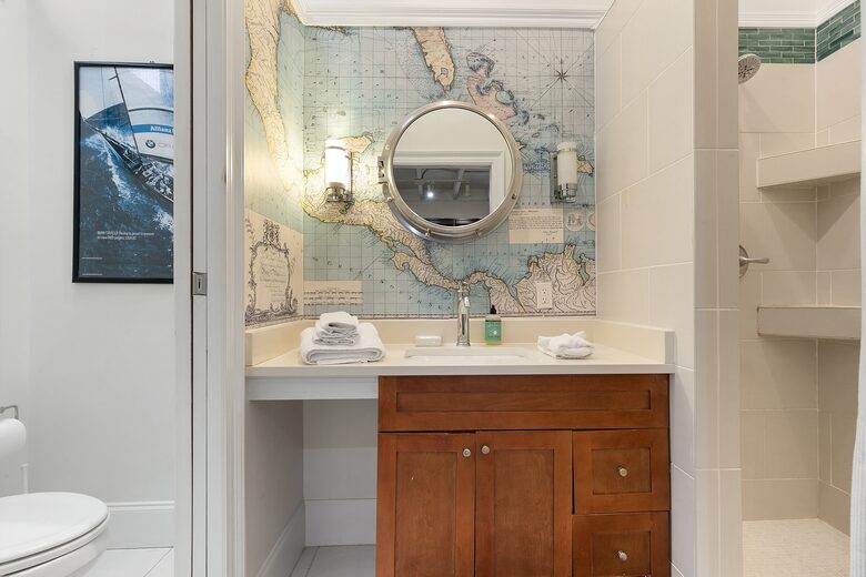 New Orleans Warehouse District Townhome - New Orleans, Louisiana