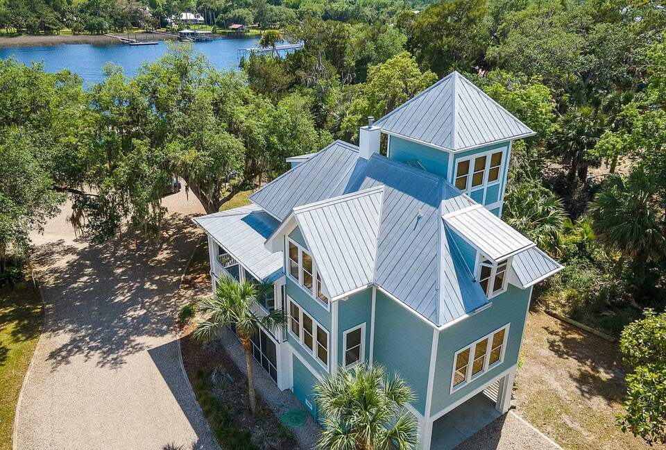 Magnolia Retreat | Great Location for Fishing Trips! - Steinhatchee, Florida