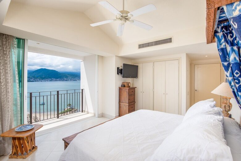 Spacious 3 Bed 3 Bath Beachfront Corner Unit - Puerto Vallarta, Mexico