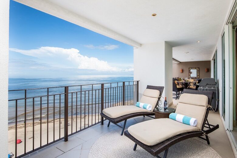 Spacious 3 Bed 3 Bath Beachfront Corner Unit - Puerto Vallarta, Mexico
