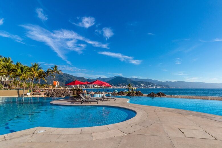 Spacious 3 Bed 3 Bath Beachfront Corner Unit - Puerto Vallarta, Mexico