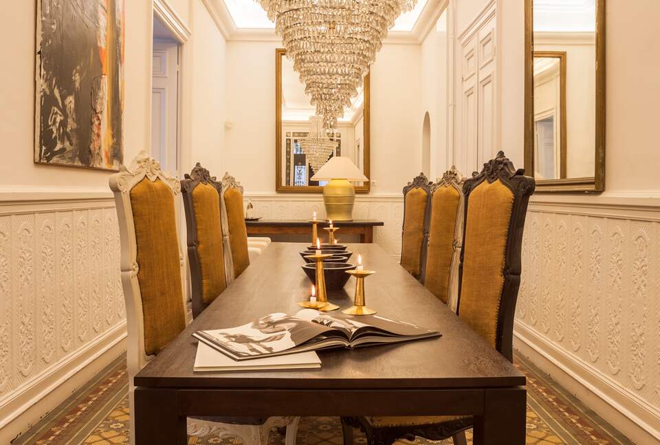 Scandinavian Designer Ground Floor Apartment - Nice, France