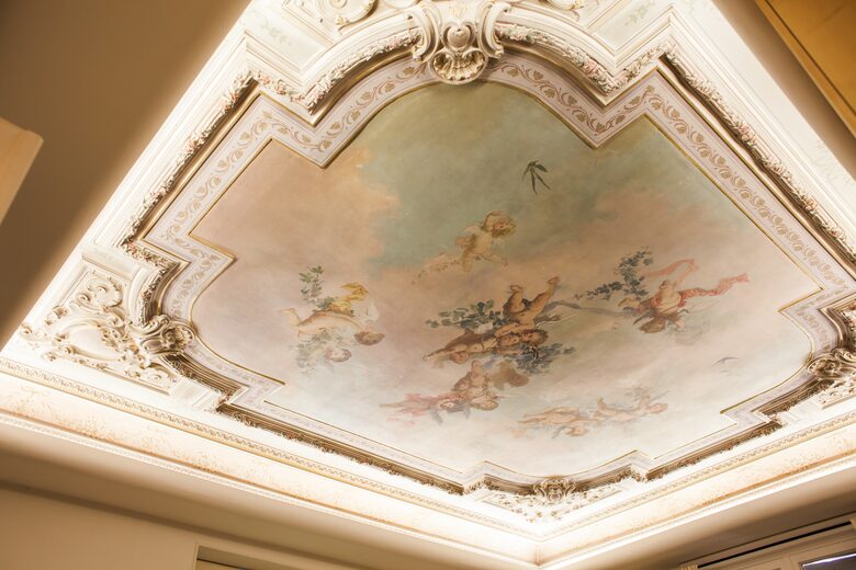 Scandinavian Designer Ground Floor Apartment - Nice, France