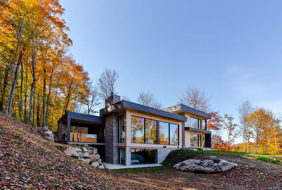 Modern Chalet - Mont Blanc, Canada