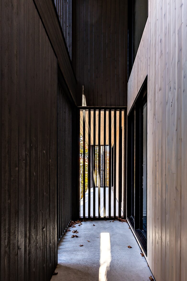 Modern Chalet - Mont Blanc, Canada