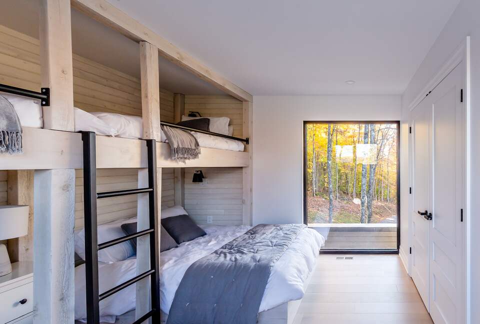 Modern Chalet - Mont Blanc, Canada