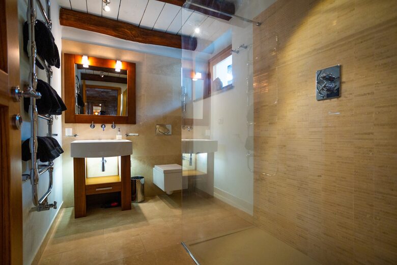 Villa SuSti - Agliano Terme, Italy