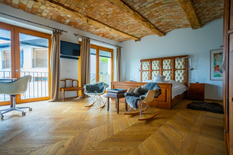 Villa SuSti - Agliano Terme, Italy