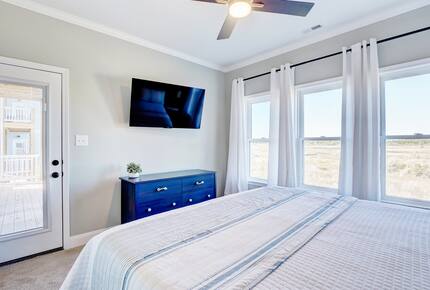Reunion | Brand New Deluxe Oceanfront | Elevator, Views, BBQ - North Topsail Beach, North Carolina