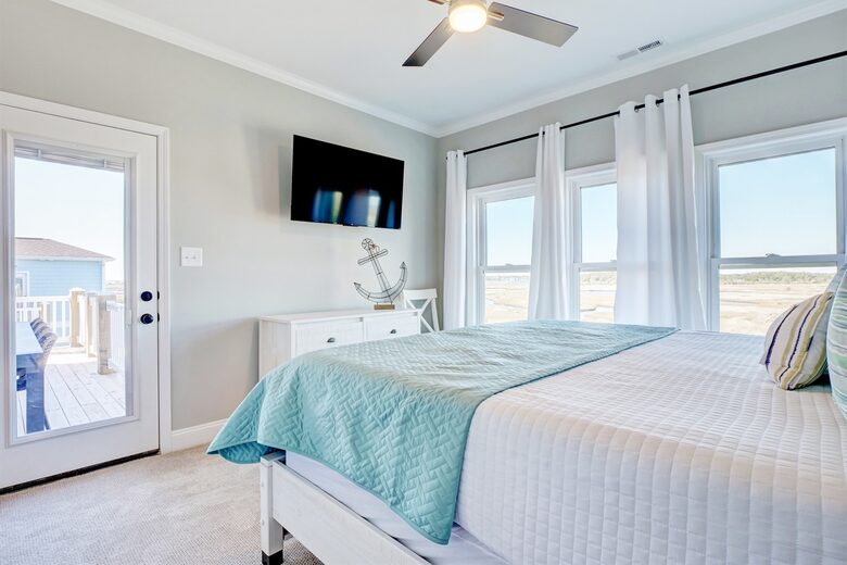Reunion | Brand New Deluxe Oceanfront | Elevator, Views, BBQ - North Topsail Beach, North Carolina