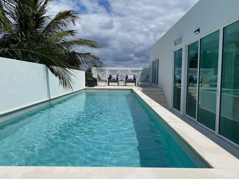 Modern Delray Getaway | Private Pool | Walk to Beach - Delray Beach, Florida