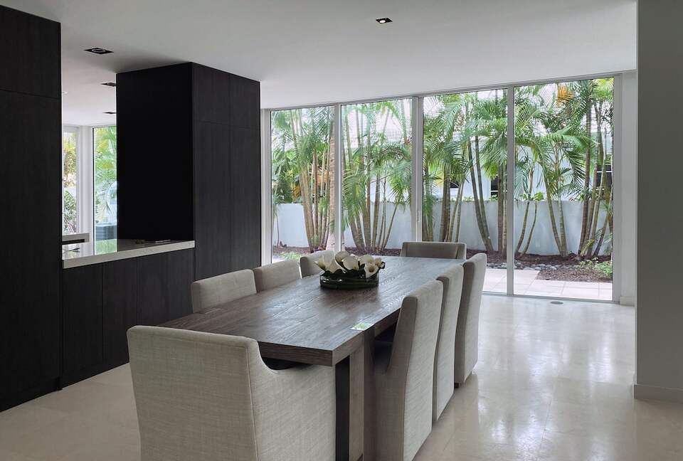 Modern Delray Getaway | Private Pool | Walk to Beach - Delray Beach, Florida