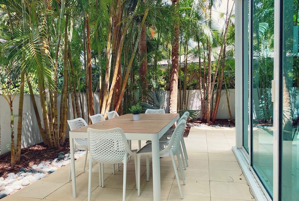 Modern Delray Getaway | Private Pool | Walk to Beach - Delray Beach, Florida