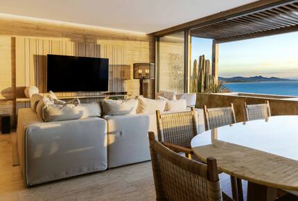 The Break - Los Cabos, Mexico