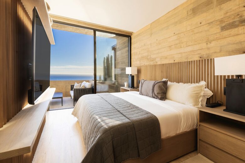 The Break - Los Cabos, Mexico