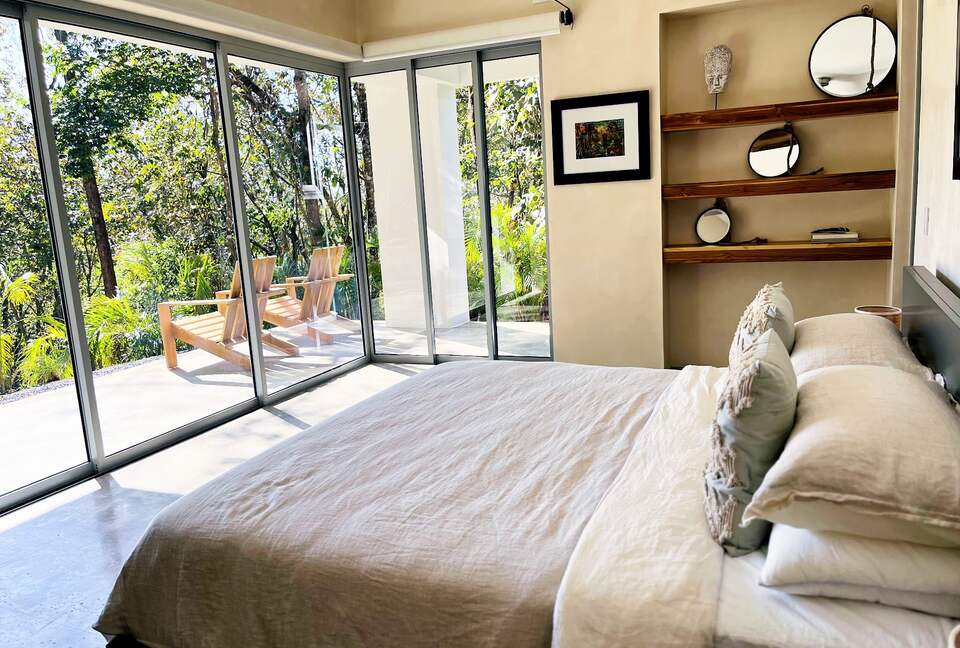 Modern Costa Rica Getaway - Black Beauty, Costa Rica