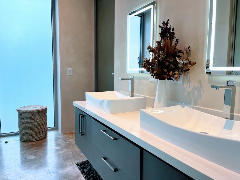 Modern Costa Rica Getaway - Black Beauty, Costa Rica