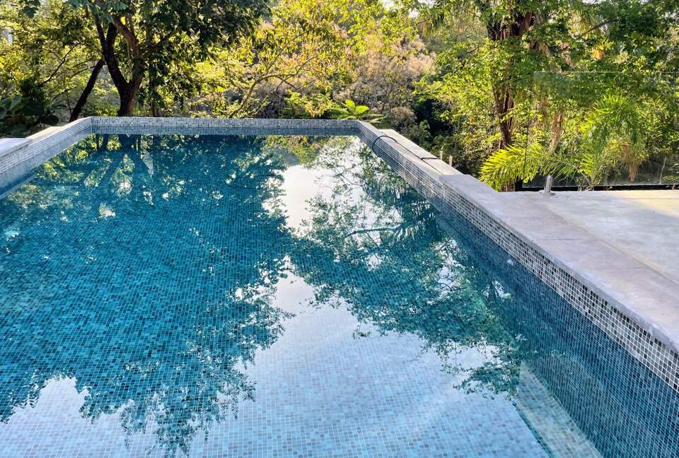 Modern Costa Rica Getaway - Black Beauty, Costa Rica